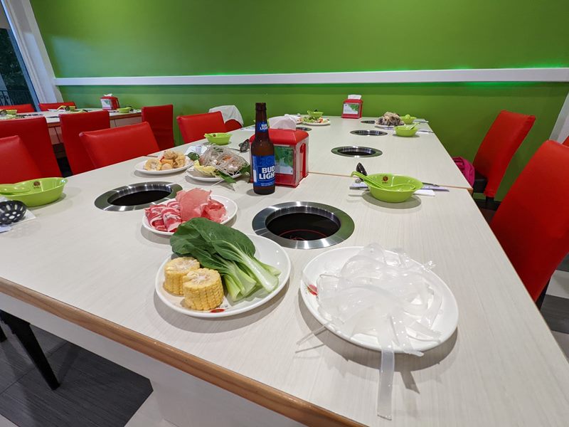 Lemongrass Hotpot interior
